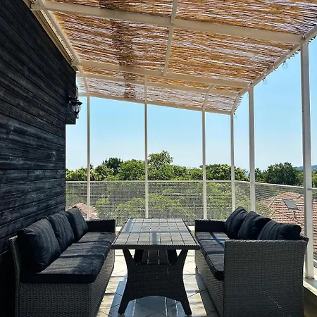 5 - Sun Terrace In Center Appartement Varna