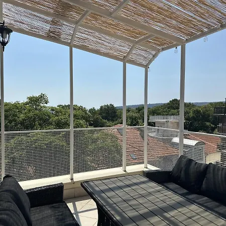 5 - Sun Terrace In Center דירה *